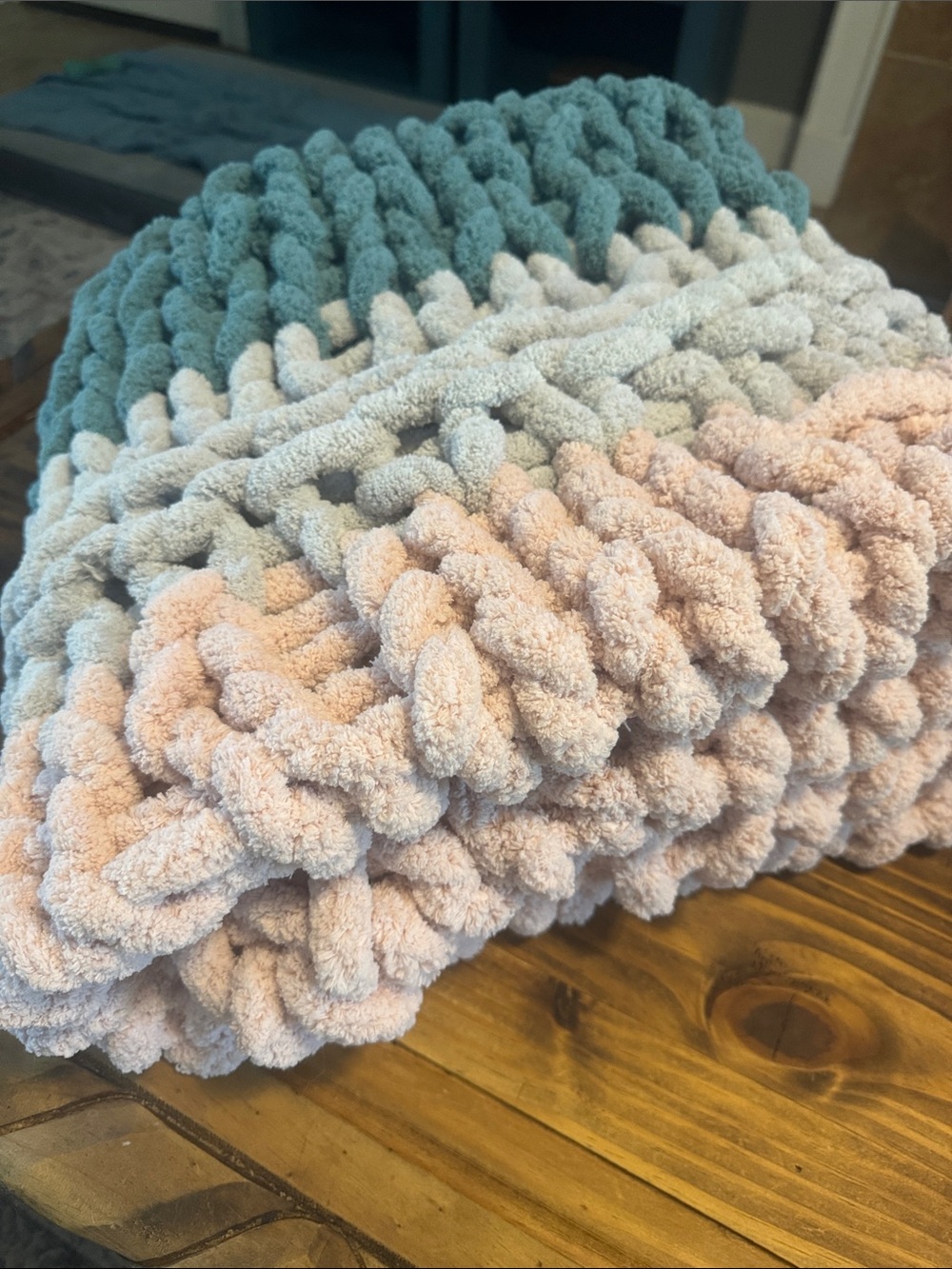 Handcrafted Chunky Blanket Throw